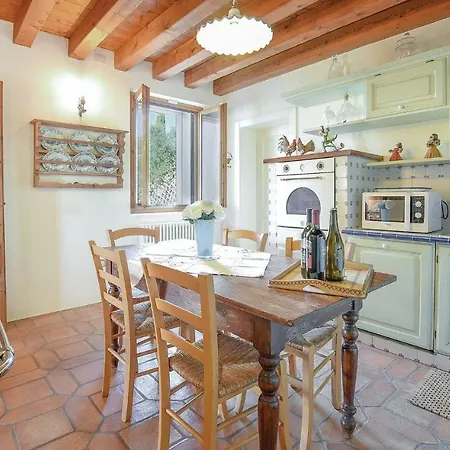 Three-bedroom Holiday In Corbanese